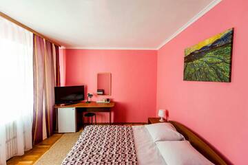 Фото номера Номер стандарт с 1 двуспальной кроватью Гостиница  Bed and Breakfast  г. Курск 8