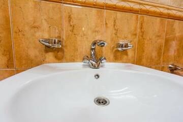 Фото номера Номер стандарт семейный Гостиница  Bed and Breakfast  г. Курск 9