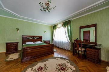 Фото номера Номер стандарт семейный Гостиница  Bed and Breakfast  г. Курск 2